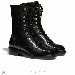 Chanel Lace-up boots/booties in 41.5